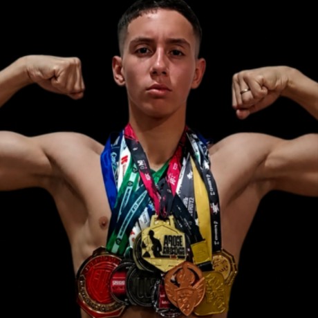 Gustavo Dias Dos Santos Prado 