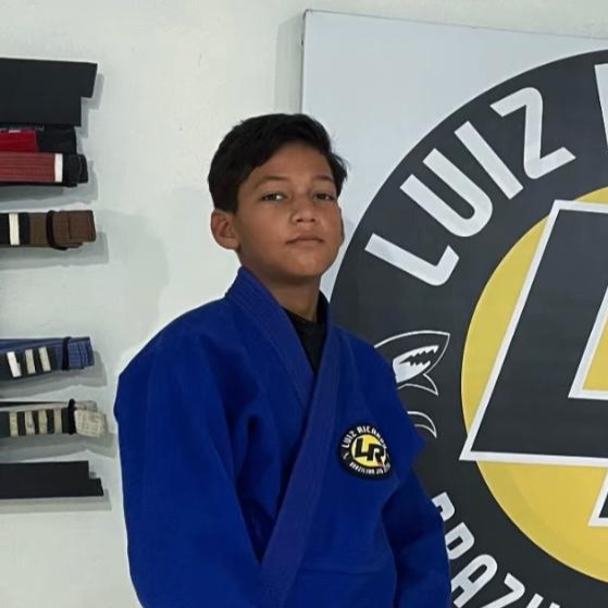 Victor Leandro Azevedo Da Silva