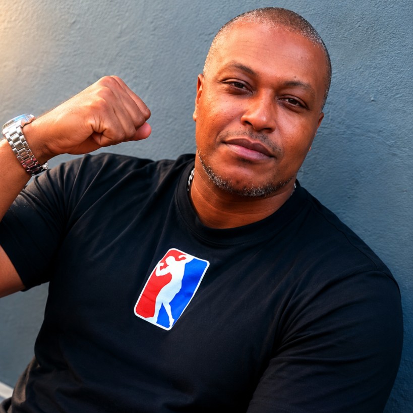Thiago Alves Okfézito 