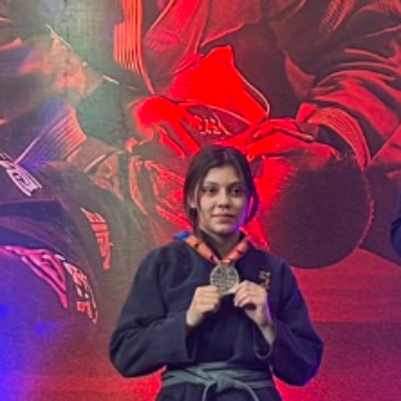 Ana Júlia Bezerra Carvalho