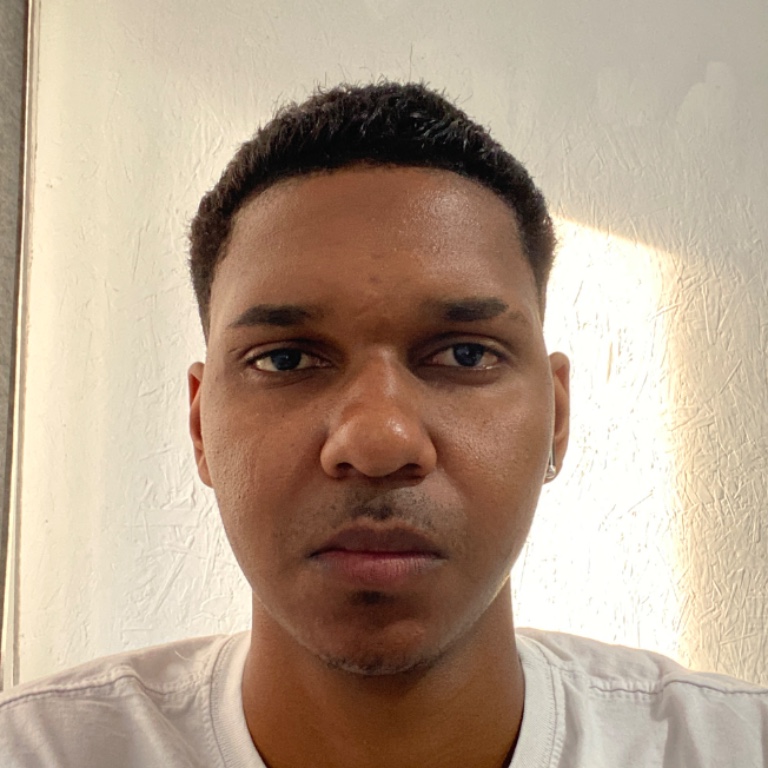 Everton Lucas Santos Da Cruz 