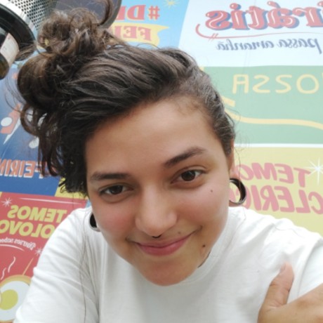 Caroline Soares Brocco 