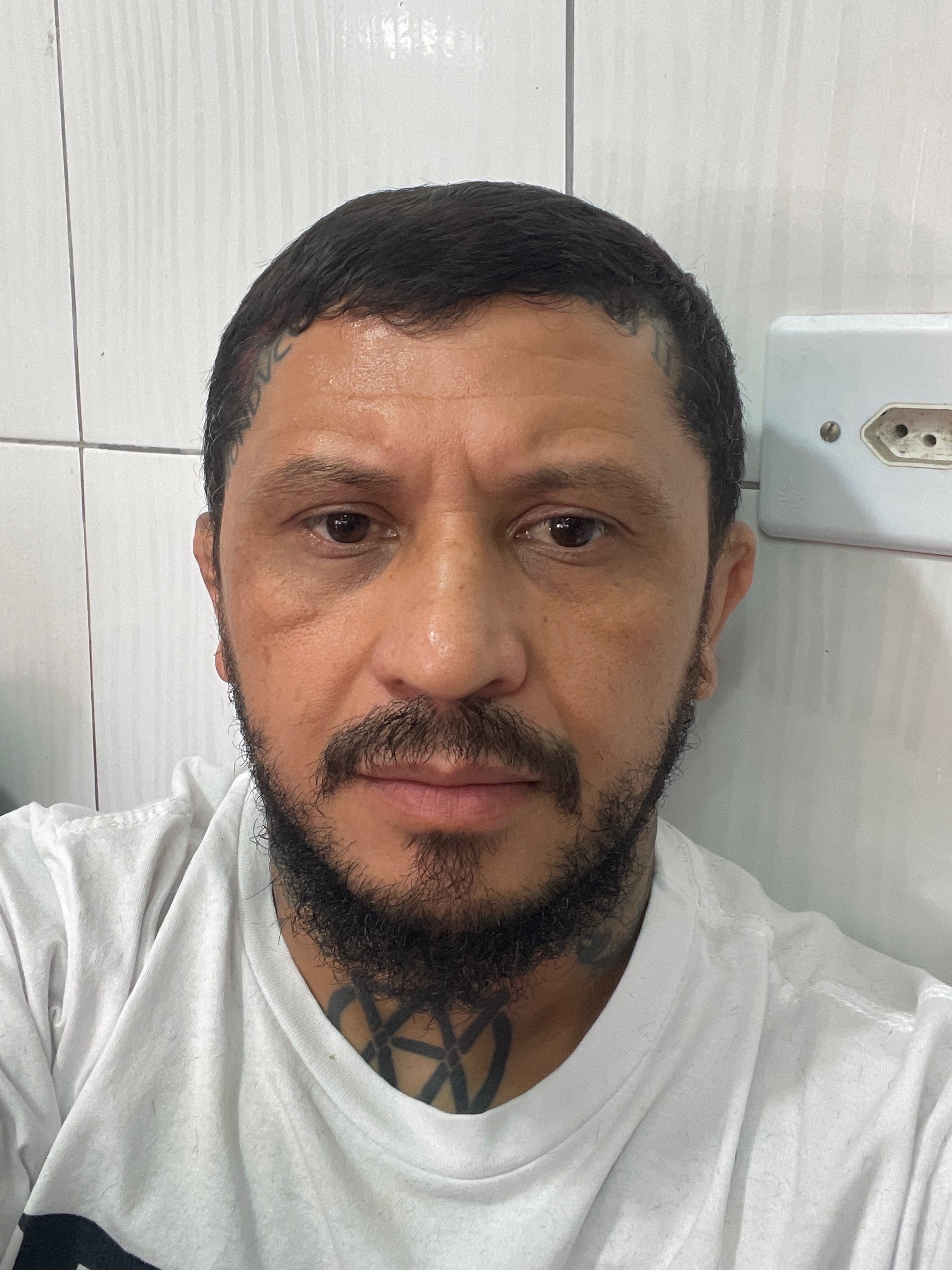 Albertino Reis De Oliveira 