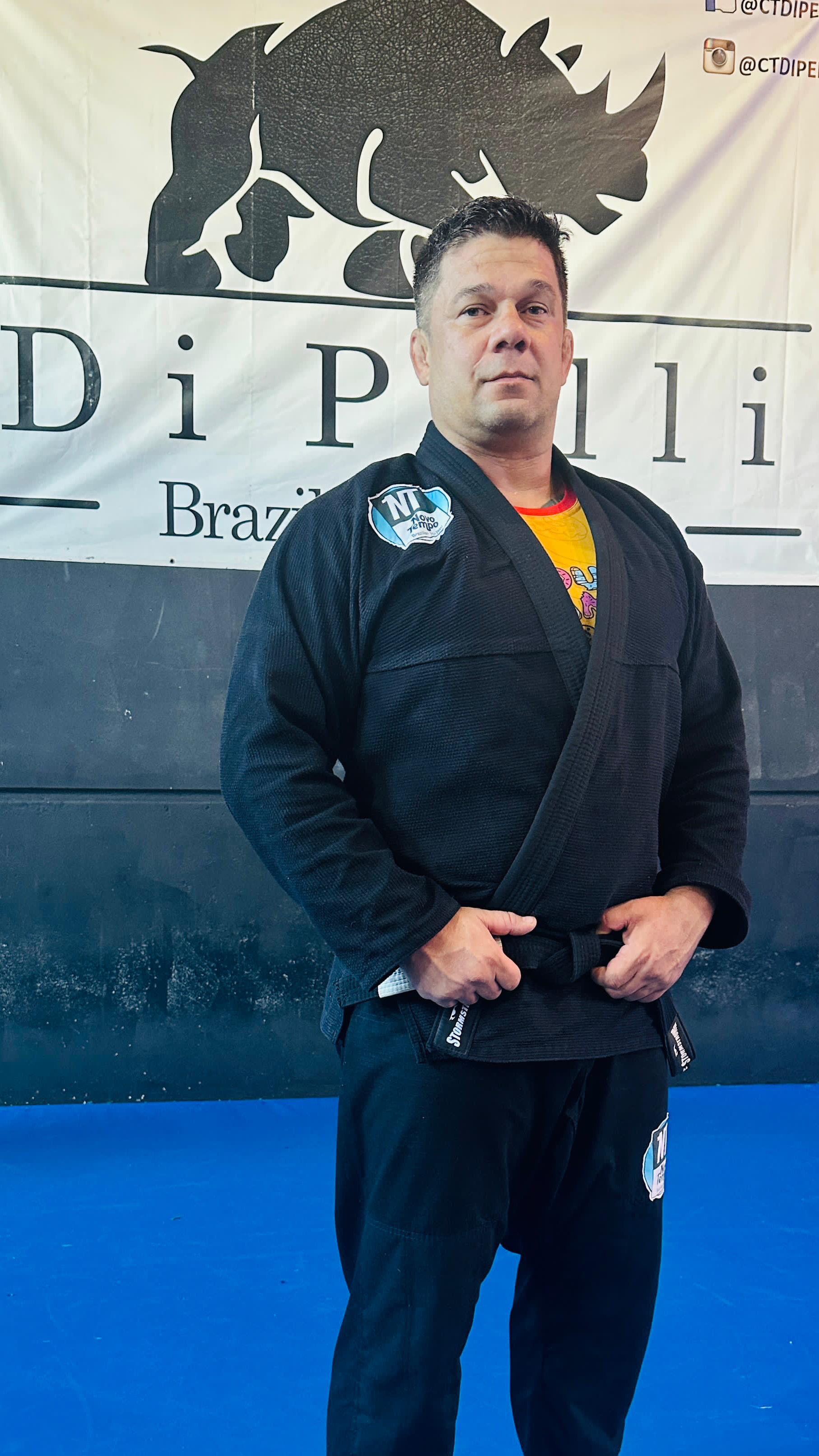 Juliano Di Pelli Machado 