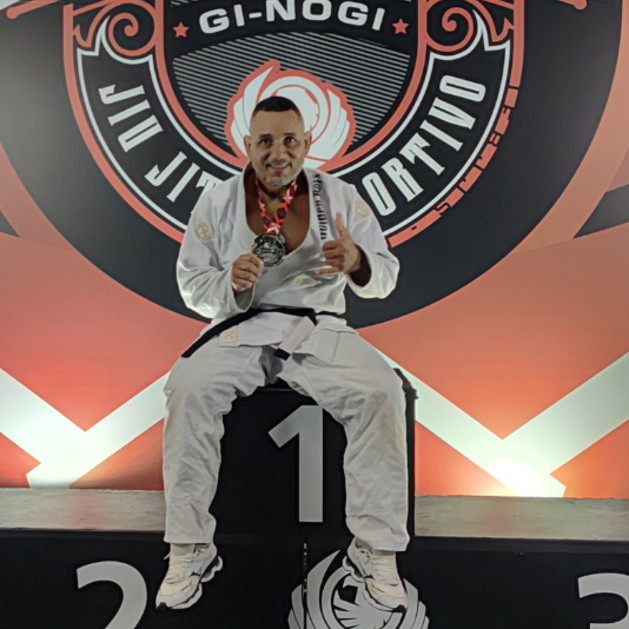 Daniel Cesar Valestero 