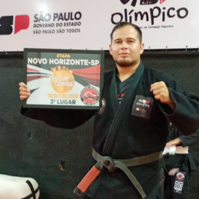 Adrian Gonçalo De Freitas