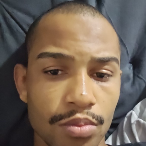 Guilherme Oliveira Paredes Dos Anjos 