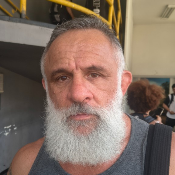 Elcio Vicente Piccolo Junior 