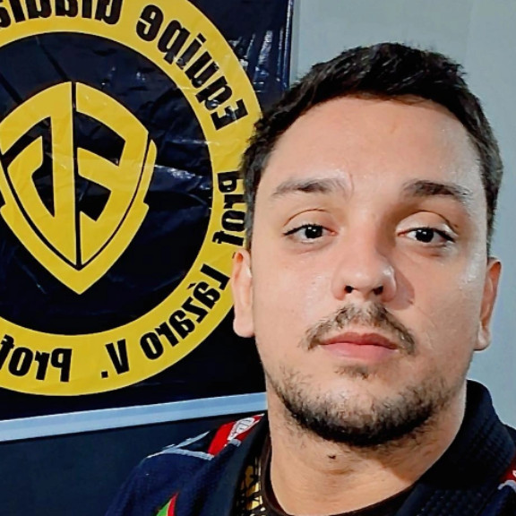 Lazaro Vinicius Alves Silva 