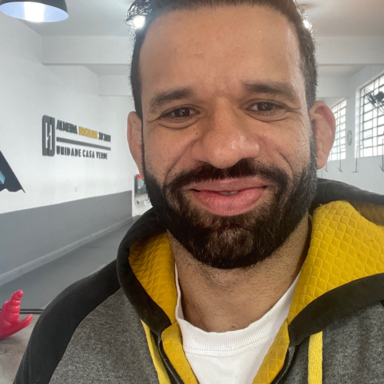 Gustavo Almeida Silva 