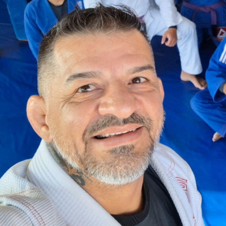 Leonardo Paes Oliveira 