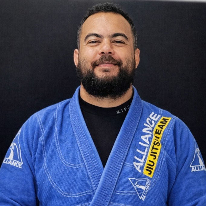 Romulo Miura De Oliveira